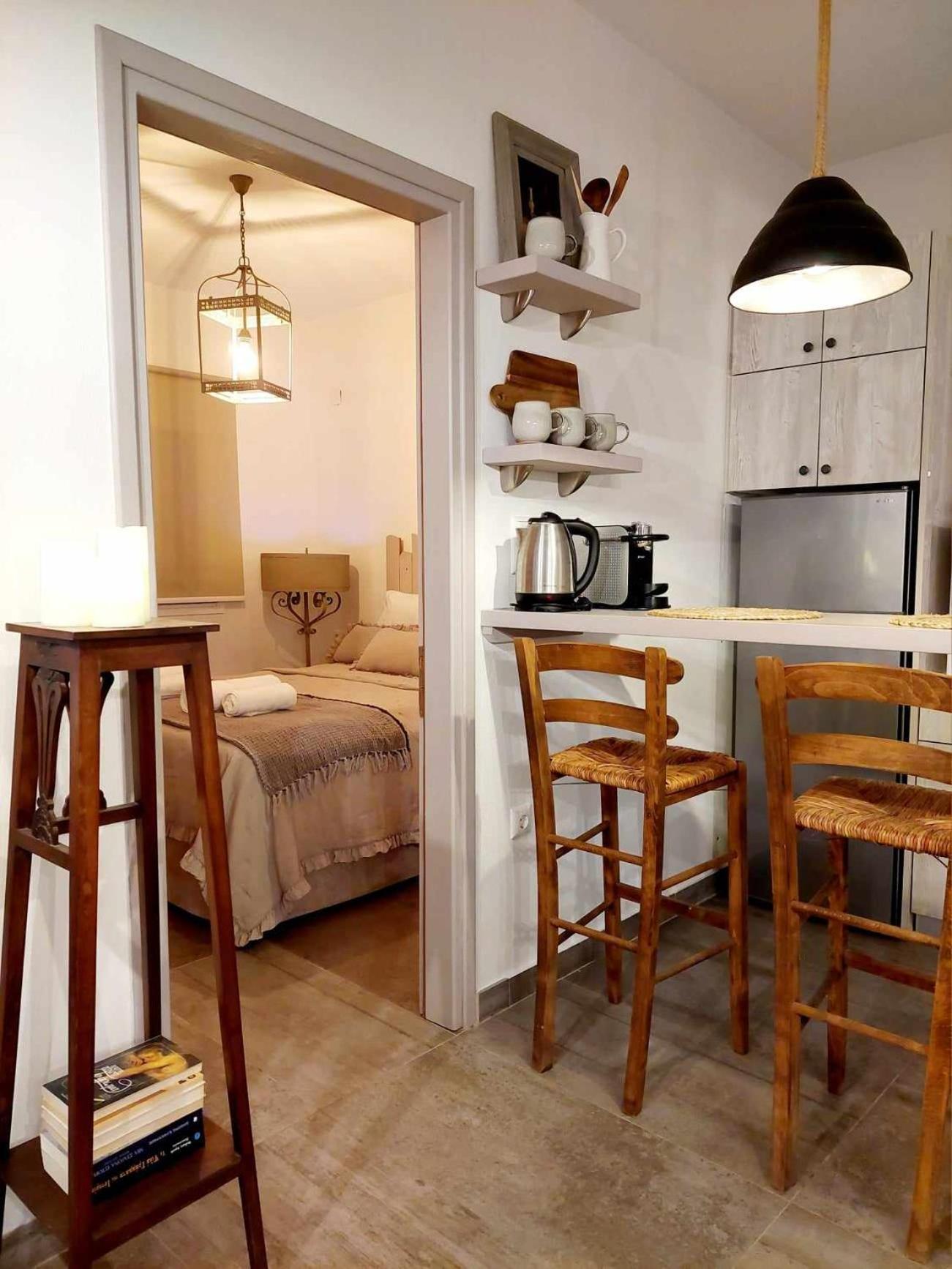 Maya Apartments, Modern And Convenient Apartments With Private Parking Skiathos Town Ngoại thất bức ảnh