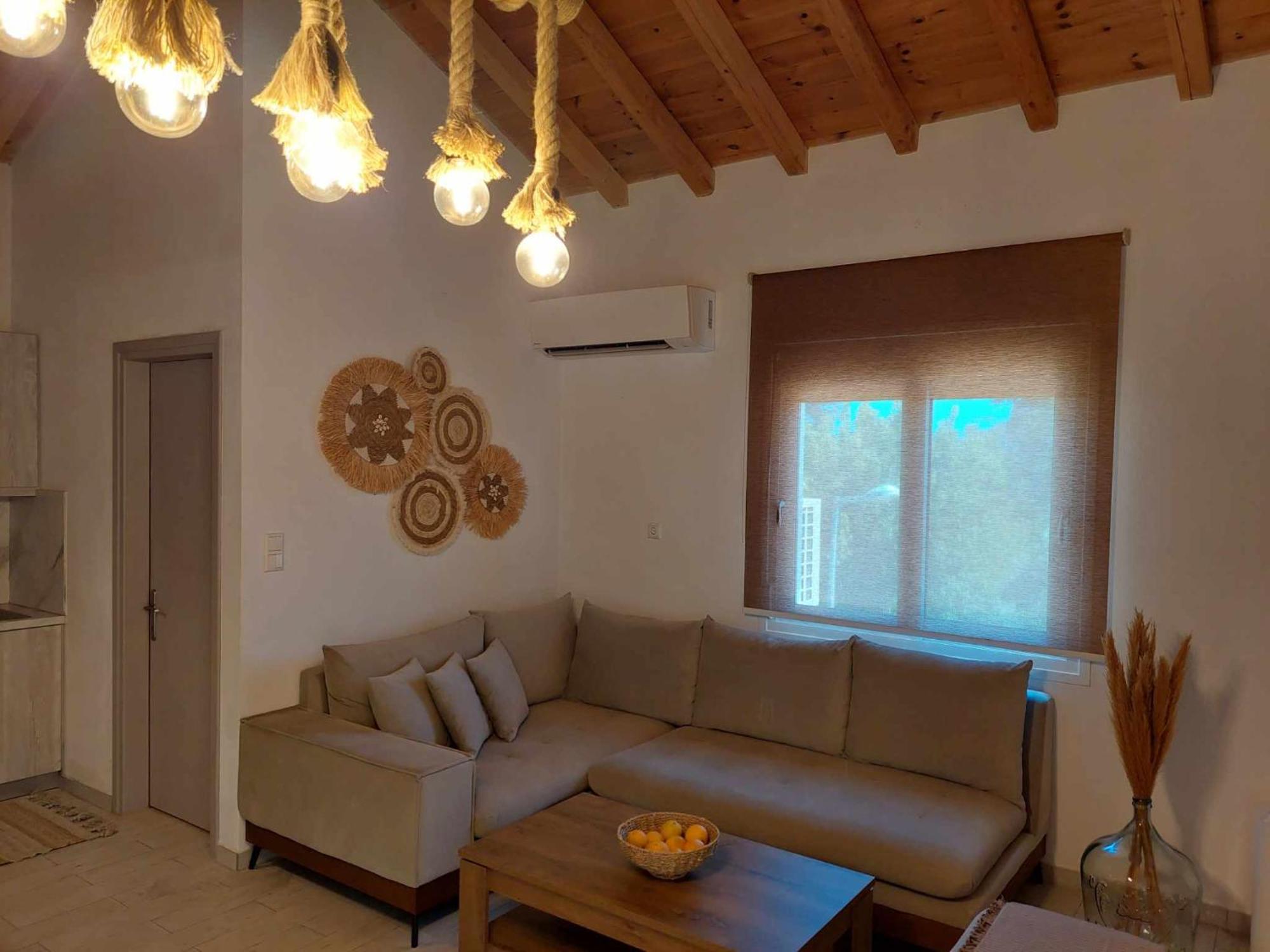 Maya Apartments, Modern And Convenient Apartments With Private Parking Skiathos Town Ngoại thất bức ảnh