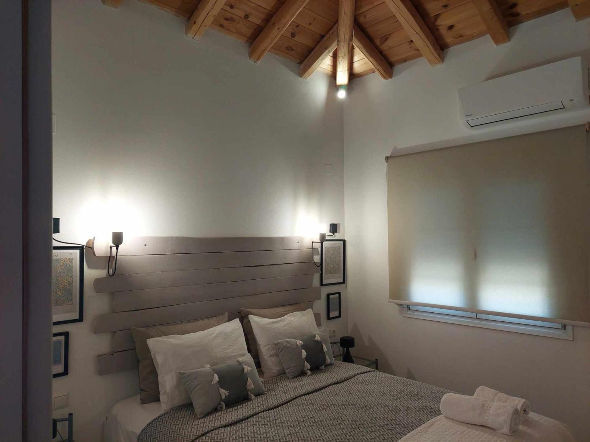 Maya Apartments, Modern And Convenient Apartments With Private Parking Skiathos Town Ngoại thất bức ảnh