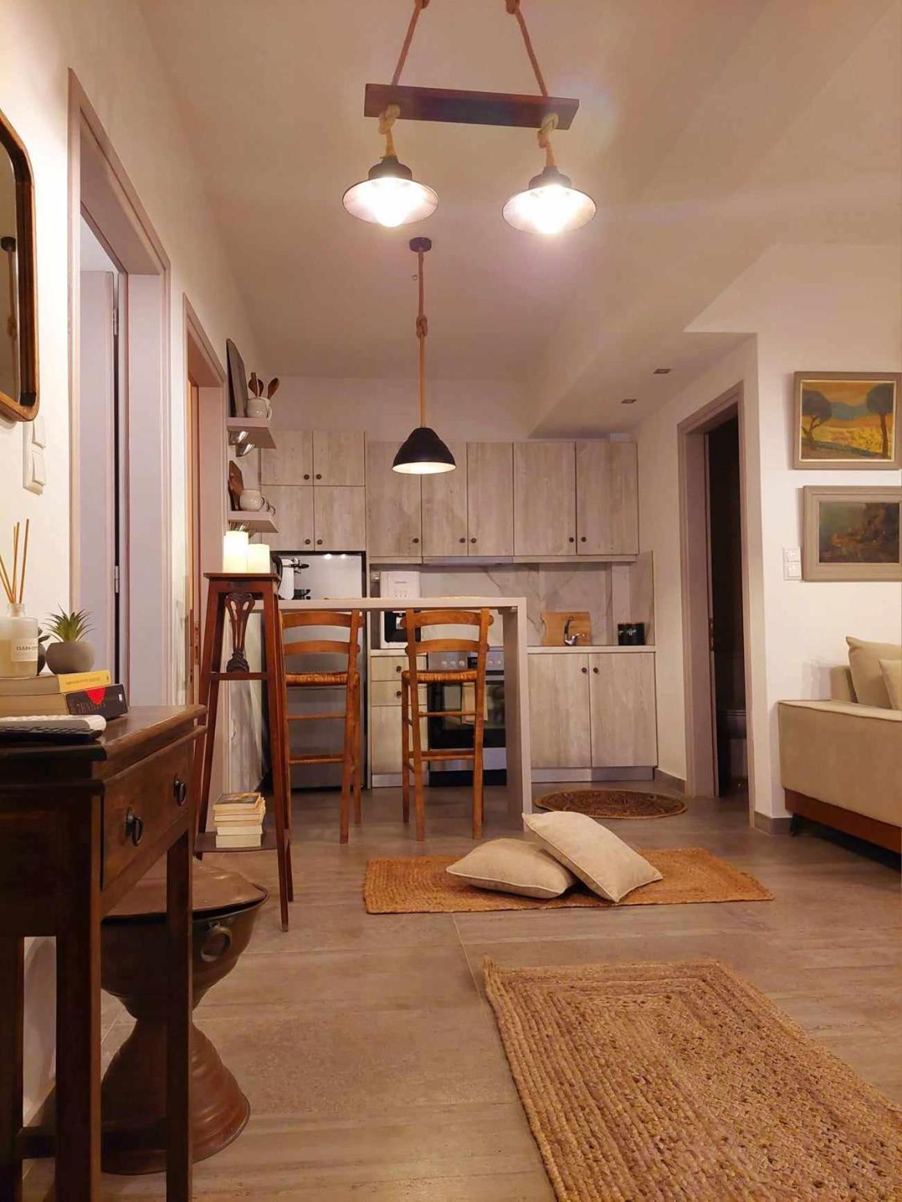 Maya Apartments, Modern And Convenient Apartments With Private Parking Skiathos Town Ngoại thất bức ảnh