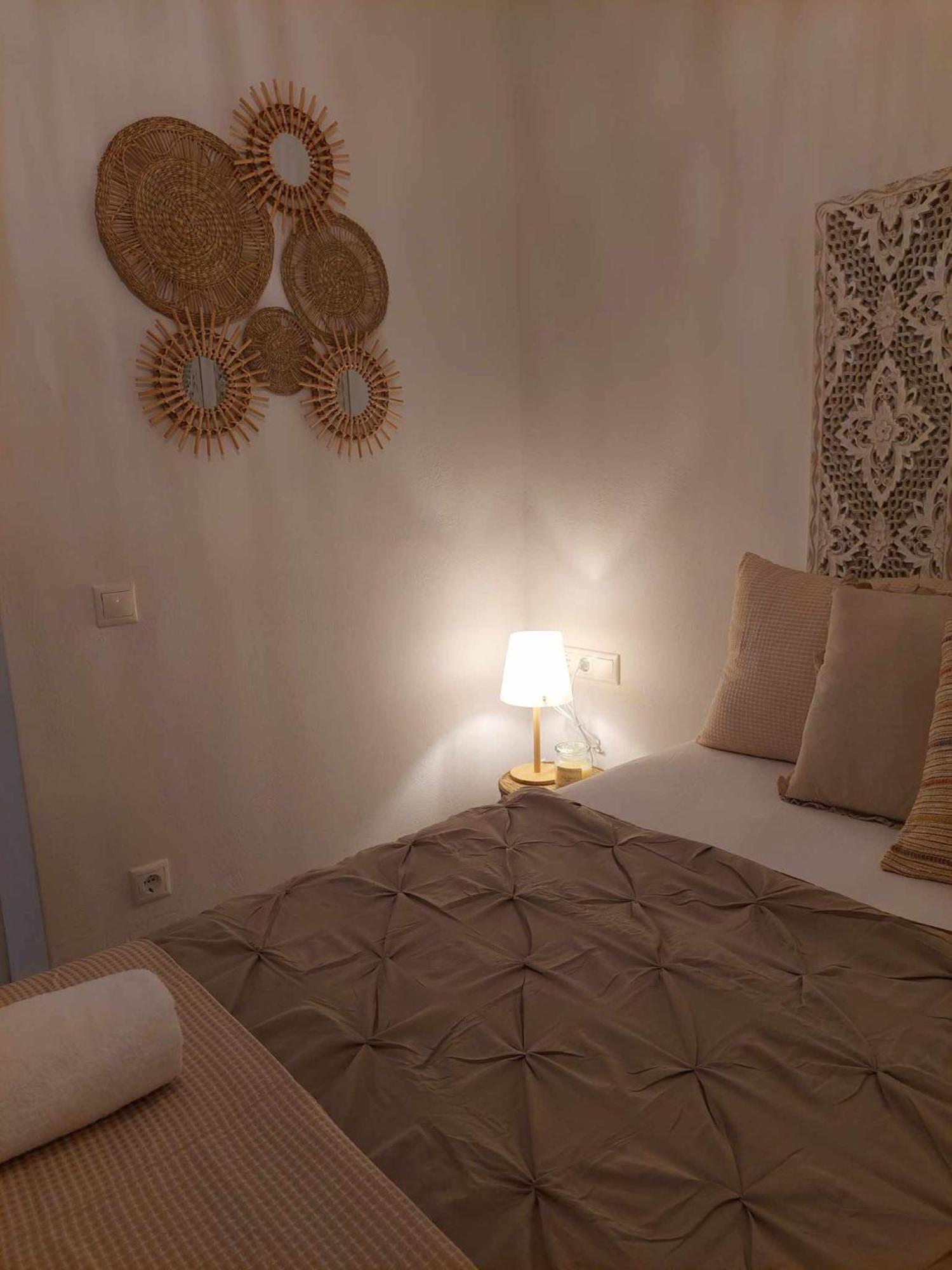 Maya Apartments, Modern And Convenient Apartments With Private Parking Skiathos Town Ngoại thất bức ảnh